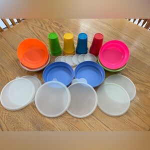 Vintage 90’s Tupperware Set Cups Bowls Lids